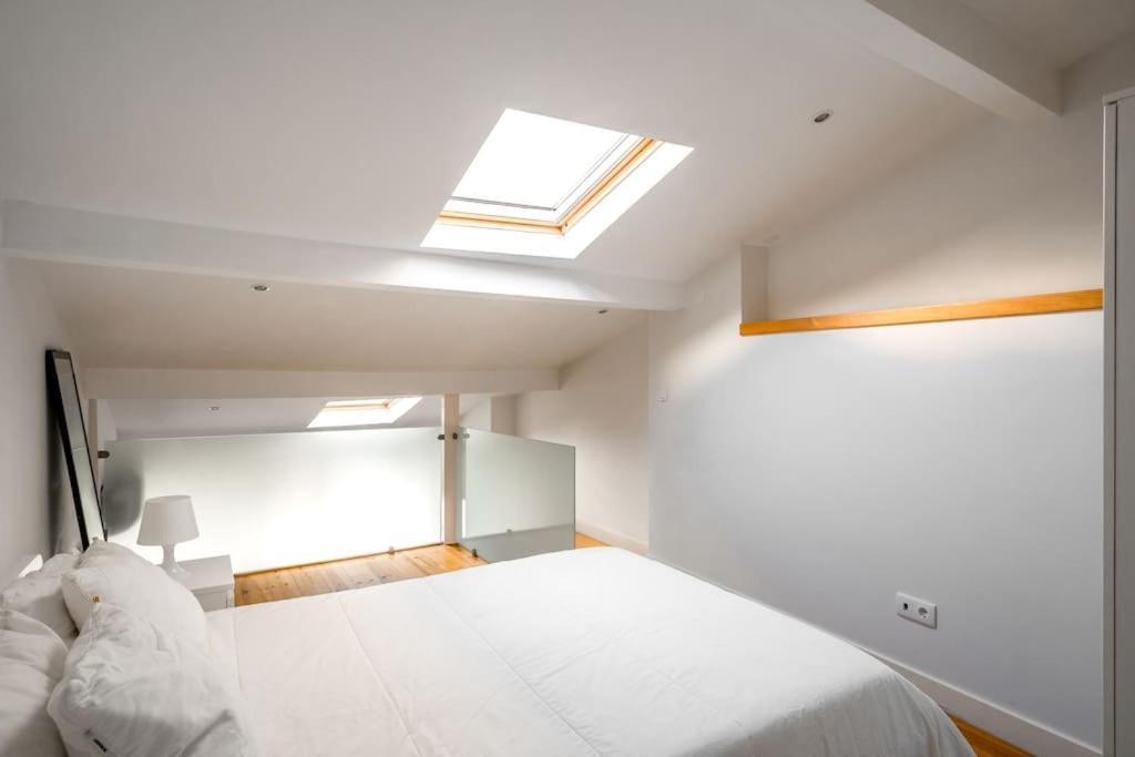 Charming Studio With Ac And Loft On Ground Floor Lissabon Buitenkant foto