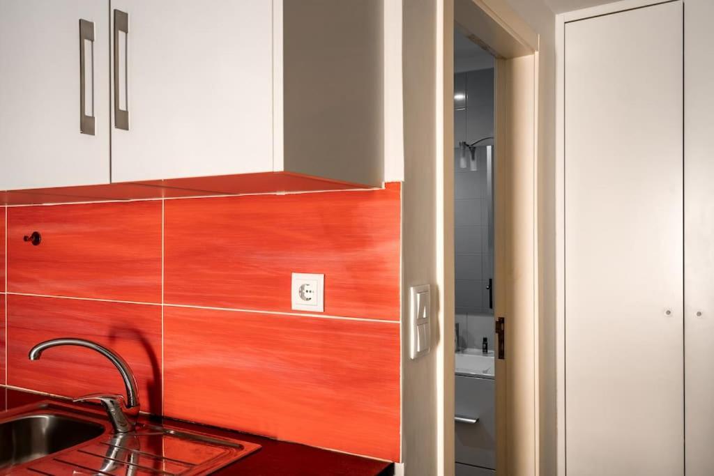 Charming Studio With Ac And Loft On Ground Floor Lissabon Buitenkant foto