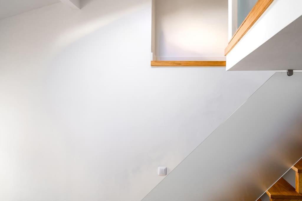 Charming Studio With Ac And Loft On Ground Floor Lissabon Buitenkant foto